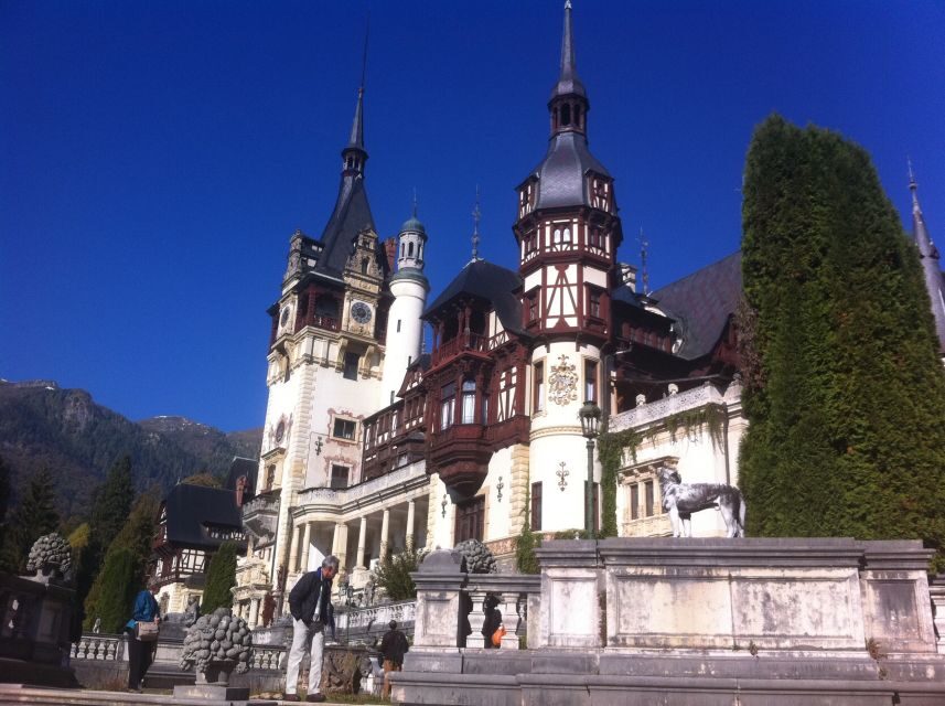 Brasov: Peles Castle, Bran Castle & Rasnov Fortress Day Tour - Sinaia Monastery: A Quick Spiritual Reset from Dracula Overload