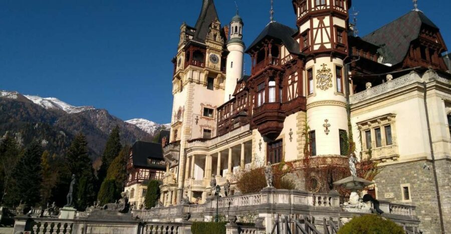 Brasov: Peles Castle, Bran Castle & Rasnov Fortress Day Tour - Guide Craft: Why the Day Feels Smooth