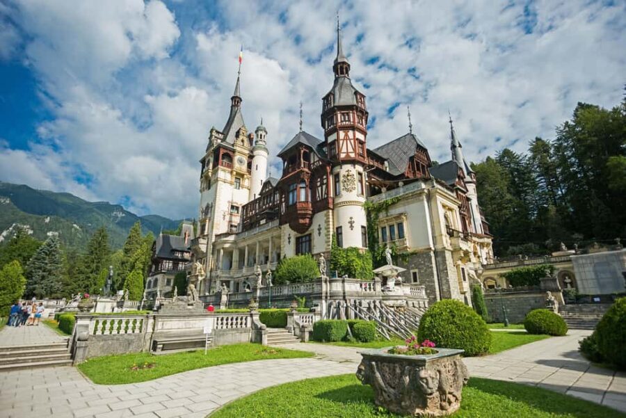 Bucharest: Day Trip 3 Castles Cantacuzino, Peles , Dracula’s - Key things you’ll notice on this tour