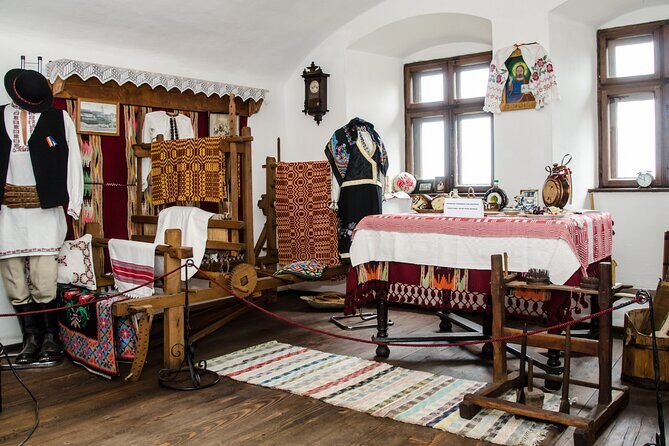 Day Trip Bear Sanctuary, Bran Castle, Rasnov Fortress from Brasov - Who This Tour Suits Best (and Who Might Want Alternatives)