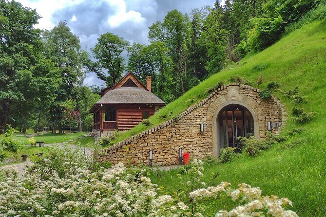Discover Transylvania: Dracula, Peles Castle, Brasov Private Tour - Lunch, Coffee, and Photo Breaks: Built-In Breathing Room