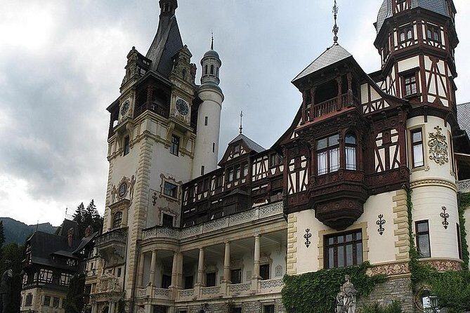 Dracula Castle, Peles Castle & Brasov-Private Tour from Bucharest - How the Best Guides Improve Your Day (Ask This)