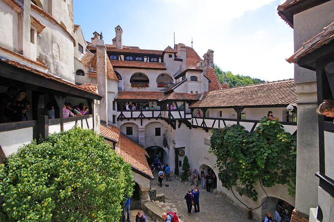 Dracula's Castle, Brasov and Peles Full-Day Tour from Bucharest - Brasov’s Old Town walking tour: the grounded part of the day