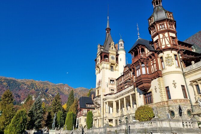 Dracula's Castle, Peles Castle and Brasov - Private Day Trip from Bucharest - Peleș Castle timing: the “wonder” factor and the closure reality