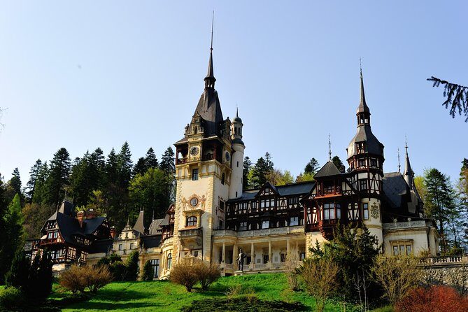 Dracula's Castle & Peles Palace Tour from Bucharest Including Brasov Old Town - Bucharest to Sinaia: the morning start that sets the tone