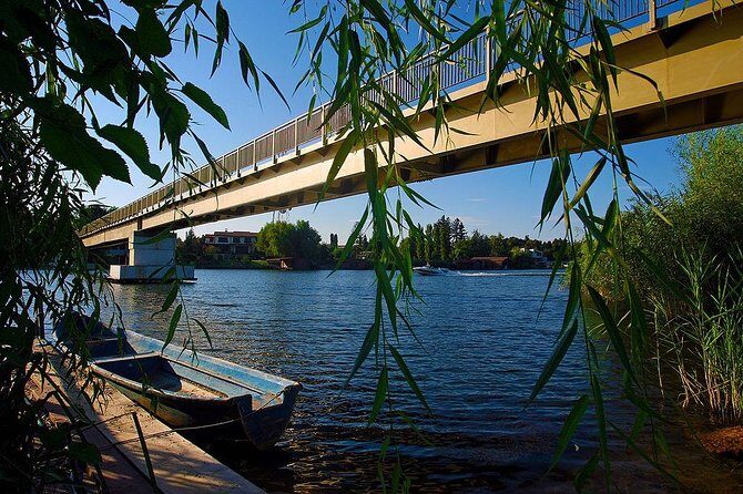 Dracula's Tomb and Mogosoaia Palace, Private Tour from Bucharest - Lake Snagov: free time with real nature and protected waters