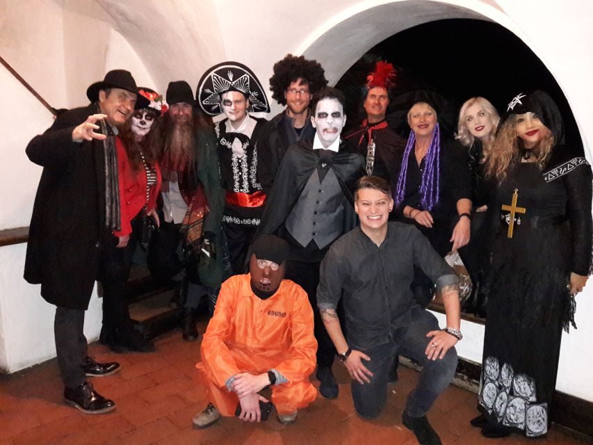 From Brasov: Halloween Party at Bran Castle - Getting There From Brașov: The 6:30 p.m. Pickup and Return Plan