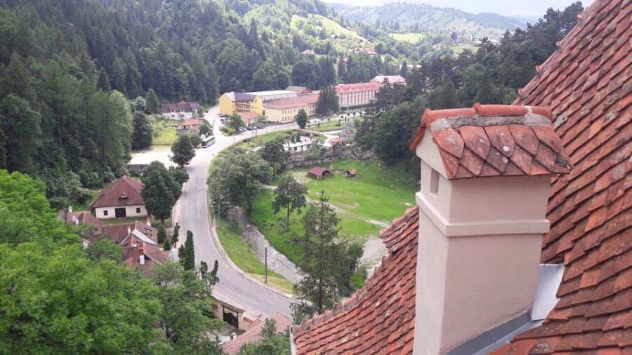 From Brasov: Peles Castle, Bran Castle & Cantacuzino Castle - Bran Castle: Dracula’s Address, Bram Stoker Stories, and the Crowds Factor