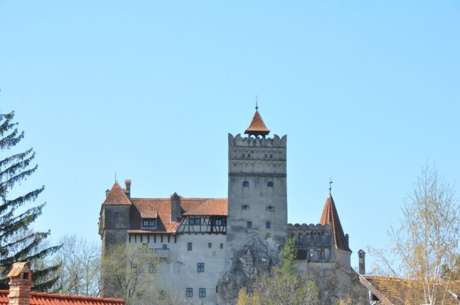 From Sibiu: Day Tour to Brasov and Dracula's Castle - First Stop: Sibiu to Bran on a Set Schedule