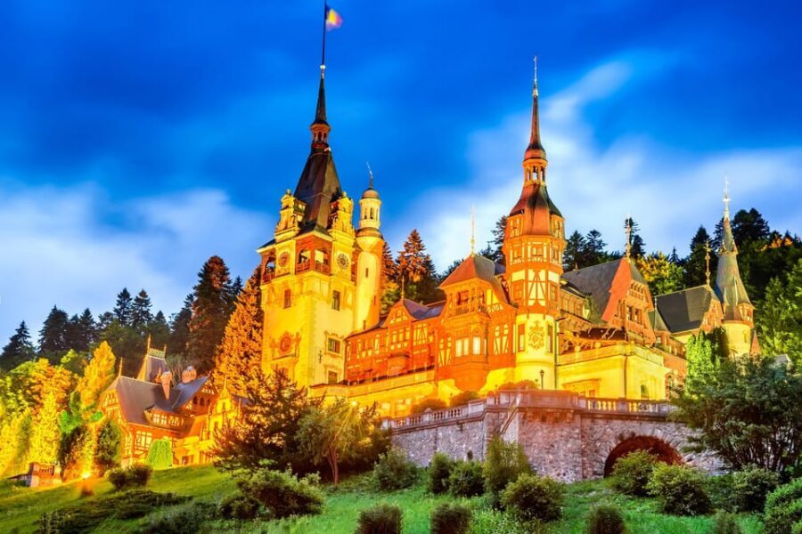 Minivan 8: Peles & Dracula's Castle and Brasov Full-Day Trip - A Small-Group Minivan That Actually Feels Like a Trip