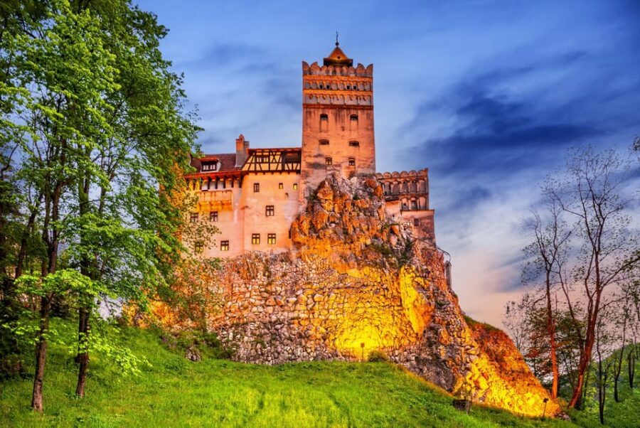 Minivan 8 Places : Dracula Castle, Peles, & Brasov Day Tour - Small group, guide-led storytelling, and language options that matter