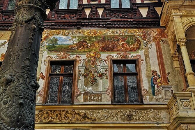 Peles Castle, Bran Castle & Rasnov Fort. Private Tour from Brasov - Stop 2: Bran Castle and the Vlad the Impaler story trail