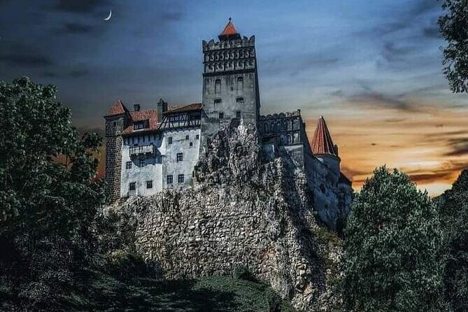 Peles Castle, Bran Castle, Rasnov Fortress and Sinaia Monastery Tour from Brasov - Rasnov Fortress: panoramic views and a smart workaround