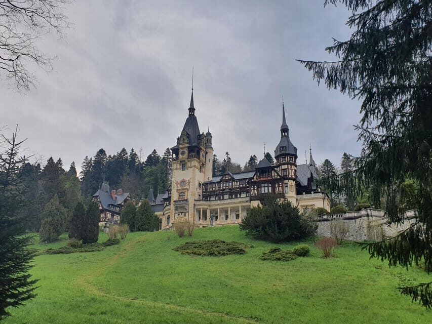 Peleș Castle, Bran Castles and Brasov City - Private Tour - Should You Book This Private Tour to Peleș, Bran, and Brasov?