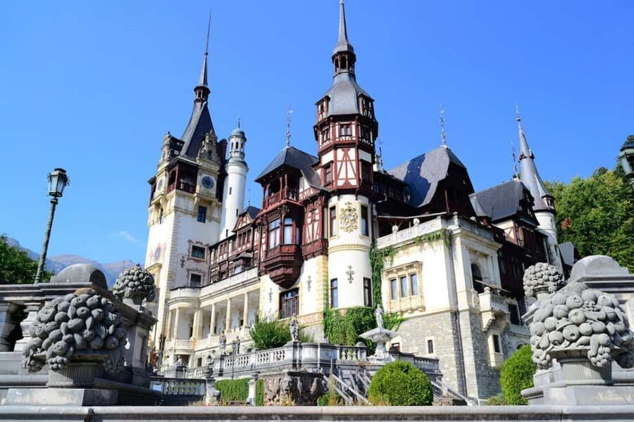 PREMIUM TOUR (6 Pax) Bucharest, Peles&Bran Castles & Brasov - Key points before you go