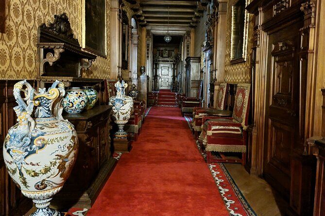 Private Day Trip from Bucharest: Dracula’s Castle, Peles & Brasov - Small Tips That Make the Day Go Better