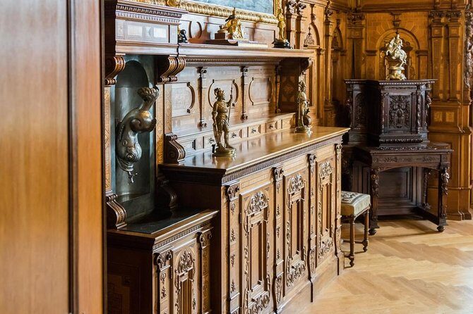 Private Day Trip to Dracula's Castle from Bucharest - How to Prepare: Shoes, Timing, and What to Bring
