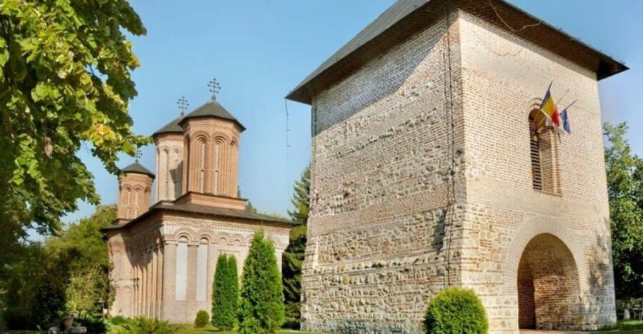 Private Tour from Bucharest to Dracula's tomb and Mogosoaia - From Bucharest to Lake Snagov: a practical Dracula day