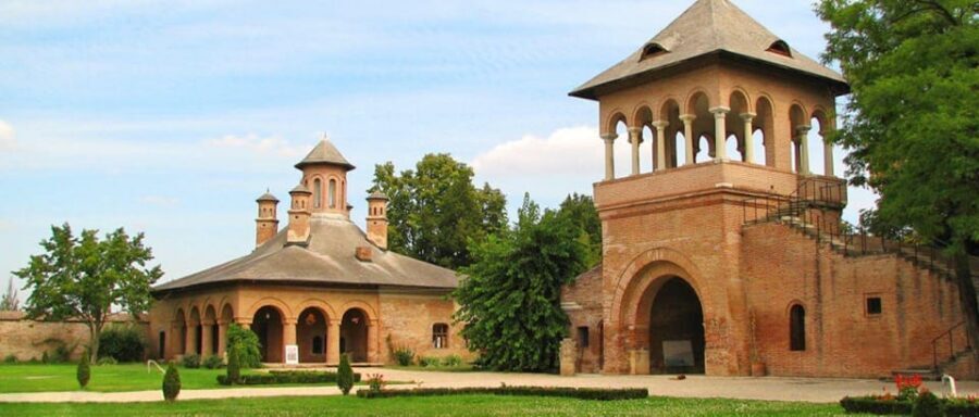 Private Tour from Bucharest to Dracula's tomb and Mogosoaia - Price and value: what $117 gets you