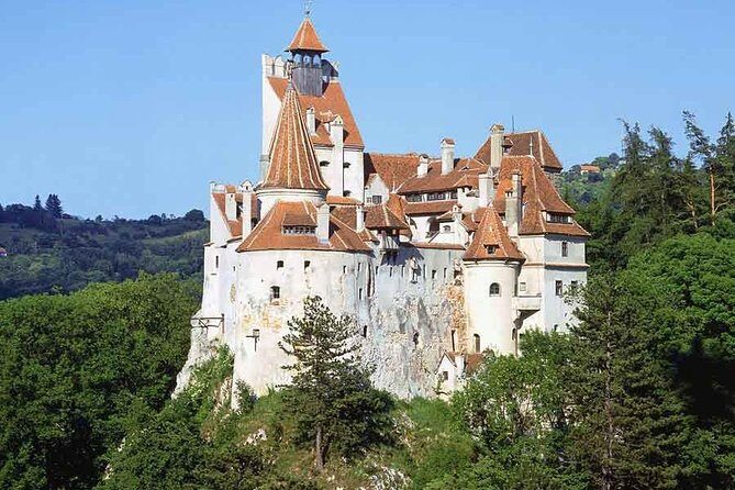PRIVATE Trip to Dracula's Castle and Peles Castle from Bucharest - Key takeaways before you go